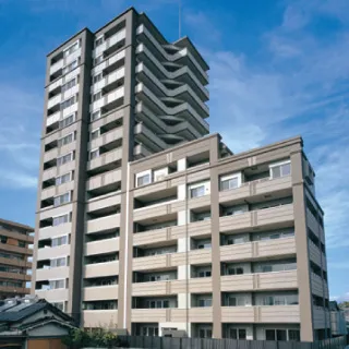 エイルマンション城内の杜