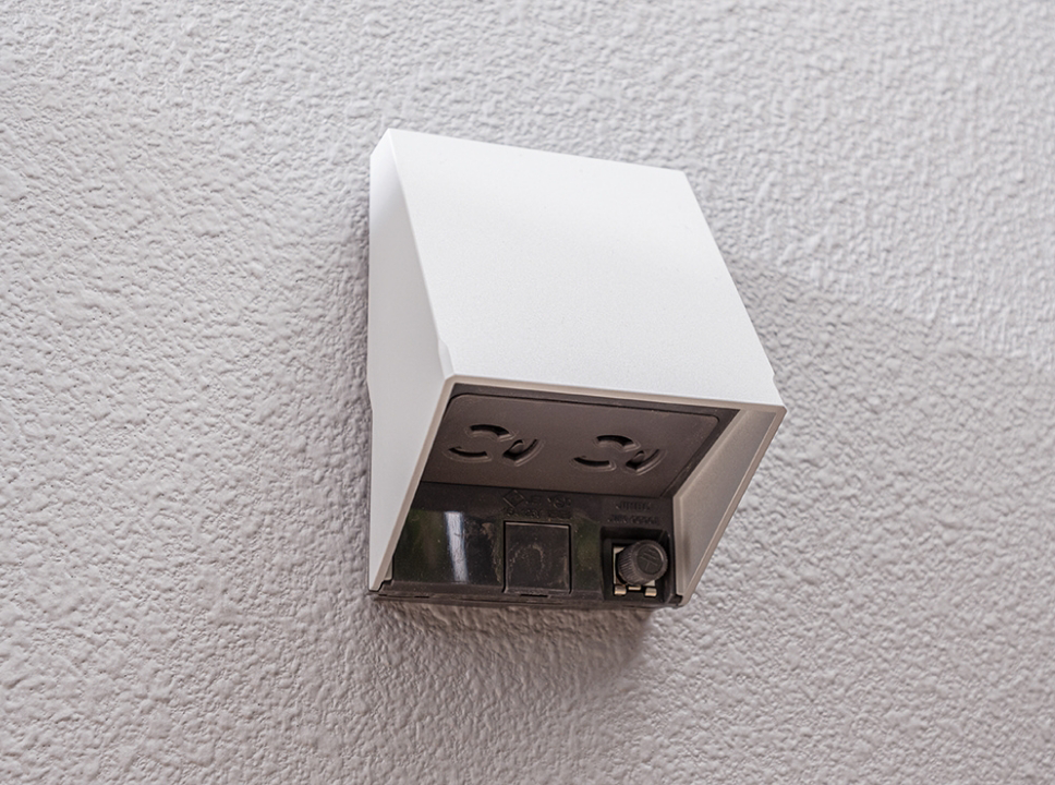 防雨型コンセント